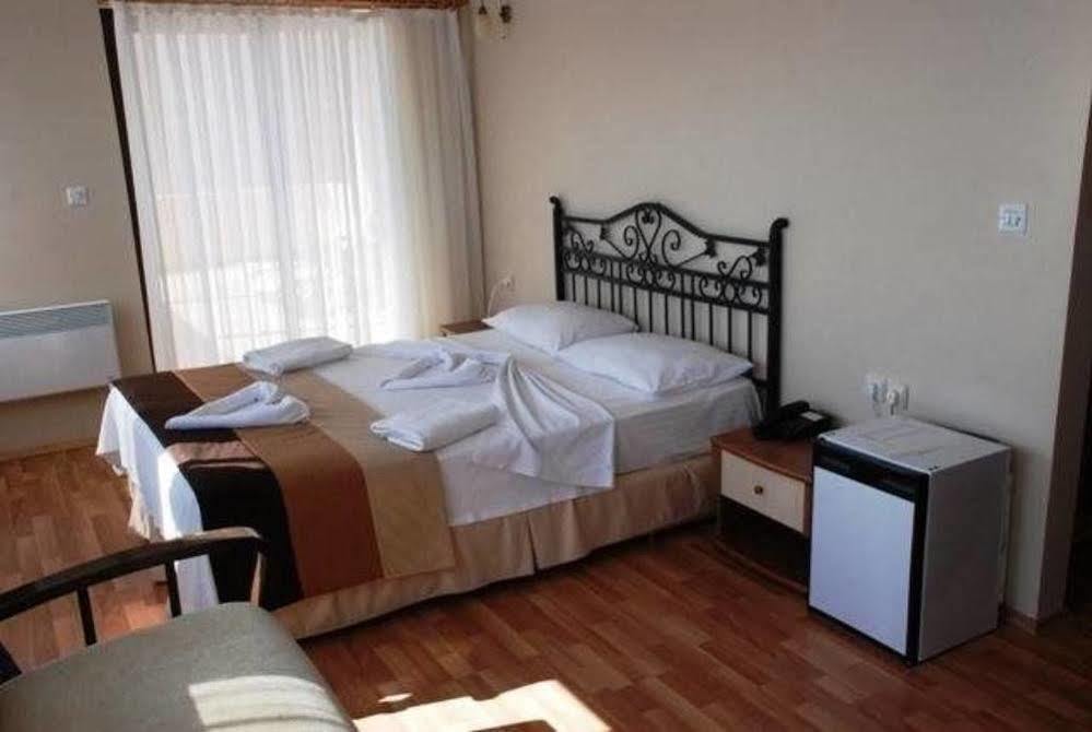 Kerman Hotel Çeşme Eksteriør billede